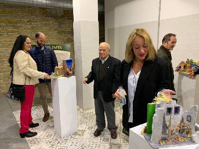 El Mercado del Sol acoger hasta el 7 de enero una muestra de belenes recortables organizada por la Asociacin Belenista de Lorca y la Asociacin Comercial Lorca Centro Histrico