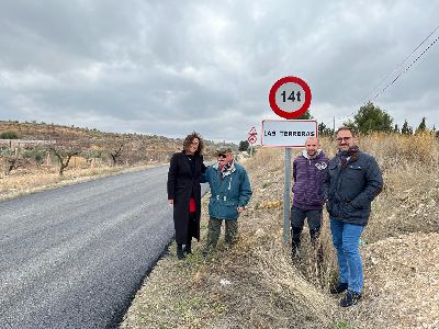 El alcalde de Lorca visita Las Terreras tras los trabajos de mejora de las carreteras