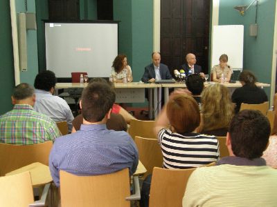 La Universidad del Mar completa su programacin con los cursos ?Educacin para la salud y personas mayores? y ?La Reforma de las Haciendas Territoriales: La Hacienda Autonmica y la Local?