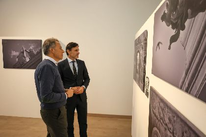 El Palacio de Guevara contina con su puesta en valor acogiendo la exposicin ''Belleza escondida'', una mirada al paisaje urbano de Lorca