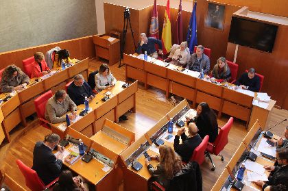 Lorca cuenta con los presupuestos municipales para 2026, que ascienden a 120,8 millones de euros, dotando al Ayuntamiento de estabilidad y fortaleza financiera 