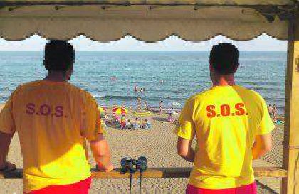 La Concejala de Emergencias seguir prestando servicio en el litoral lorquino hasta el prximo 4 de septiembre debido a la gran afluencia de baistas