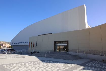 Deportes devolver la parte proporcional de los abonos del C.D. Felipe VI por los servicios no disfrutados 