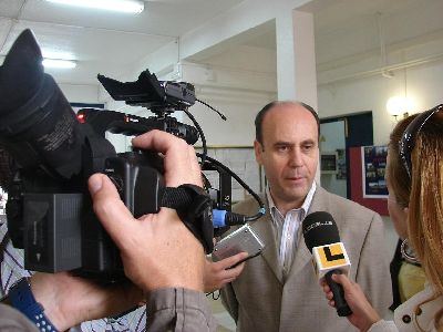 Marisa Lpez Soria hablar el jueves y viernes de su libro ?El palitroque? en la Biblioteca Municipal Infantil y Juvenil del Centro Cultural de Lorca