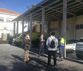 El Ayuntamiento insiste a la Consejera de Salud que utilice los centros de salud de pedanas para vacunar a mayores 