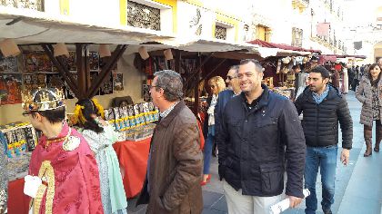 El Mercado Medieval de San Clemente cambia su ubicacin a Plaza de Espaa y rene a 130 artesanos procedentes de toda la geografa nacional 