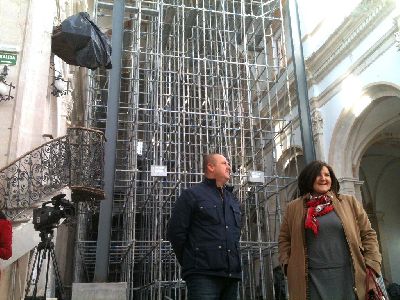 La iglesia de Santiago cuenta ya con una cubierta provisional que protege el templo frente a las inclemencias meteorolgicas