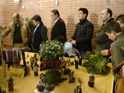 El alcalde de Lorca inaugura el Beln del colegio Virgen de las Huertas