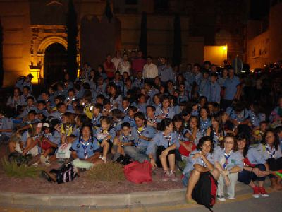 El alcalde despide a 170 scouts lorquinos que se fueron ayer de campamento de verano