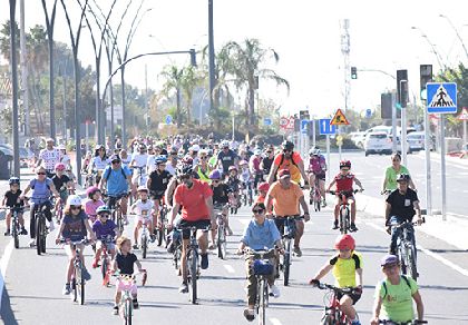Los Juegos Deportivos del Guadalentn despiden su 44 edicin con un ciclopaseo secundado por 1.100 personas