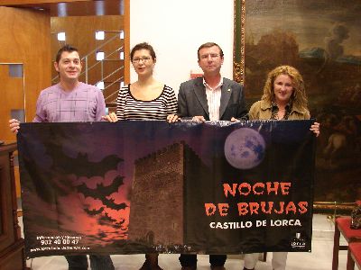 LORCA TALLER DEL TIEMPO CELEBRA LA: ?NOCHE DE BRUJAS? EN EL CASTILLO