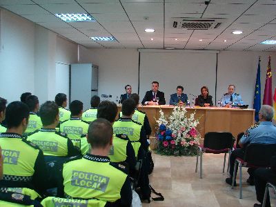 Un atropello de un  peatn y un accidente en C/ Prez Casas  sin incidencias, noticias destacadas de las intervenciones de la Polica Local durante el fin de semana