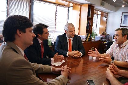 El Grupo Galp dona 7.500 euros a la Asociacin ''11 de Mayo, Somos Lorca''