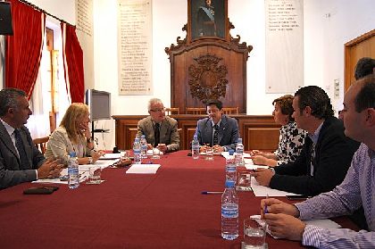 Valcrcel y Jdar acuerdan con Barreiro defender en el Congreso que las actividades empresariales daadas por el terremoto de Lorca tambin reciban ayudas