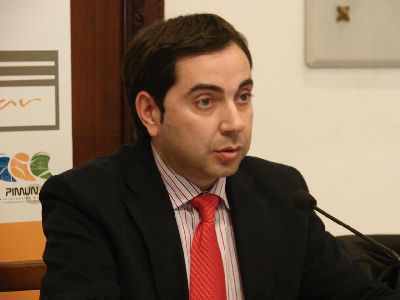 La Concejala de Urbanismo establece los requisitos para la celebracin de las fiestas de Navidad y Nochevieja en locales que no dispongan de licencia municipal de apertura