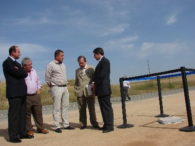 Obras Pblicas asfalta la carretera de La Parroquia, en Lorca, para mejorar las comunicaciones del oeste de la localidad
