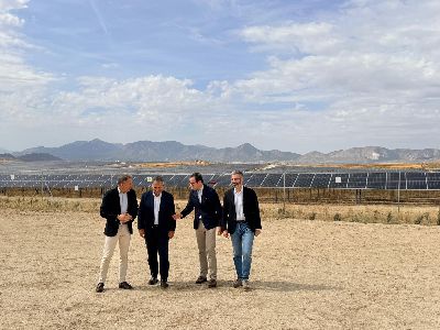 El alcalde destaca que la puesta en marcha de la planta ''Lorca Solar'' constituye un paso decisivo para situar a la ciudad como referencia europea en energ�a limpia