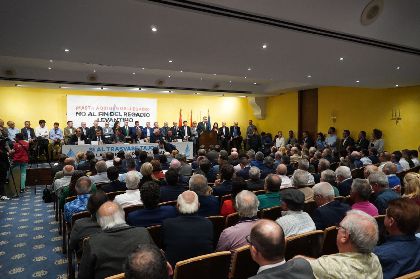 El alcalde denuncia que la comarca de Lorca ser la ms perjudicada por el ''cerrojazo'' contra el trasvase Tajo-Segura aprobado por el gobierno central