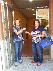 Finalizan las obras de recuperacin de la sede de la Universidad Popular, en las que han participado 36 operarios y alumnos de los talleres de empleo municipales