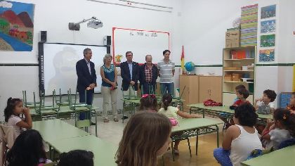 Ms de 9.600 alumnos de infantil y primaria del municipio inician el curso escolar con normalidad e importantes mejoras en los centros educativos