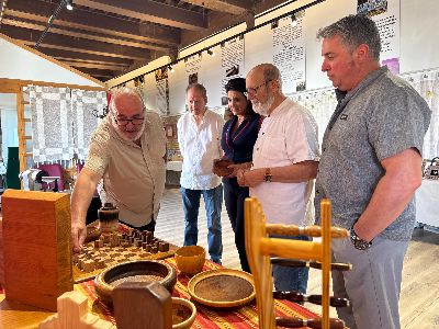 La Casa del Artesano de Lorca dedica julio a la carpinter�a, la taracea y el pirograbado dentro de la iniciativa ''12 meses, 12 oficios''