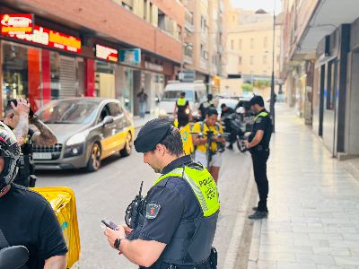 La 	Polic�a Local de Lorca intensifica los controles sobre los VMP con la retirada de 75 veh�culos y detiene a cinco personas durante la �ltima semana