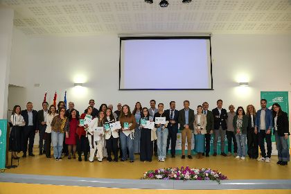 El alcalde destaca la importancia de cert�menes como el de investigaci�n Esther S�nchez P�rez para potenciar las capacidades de los estudiantes de Bachillerato