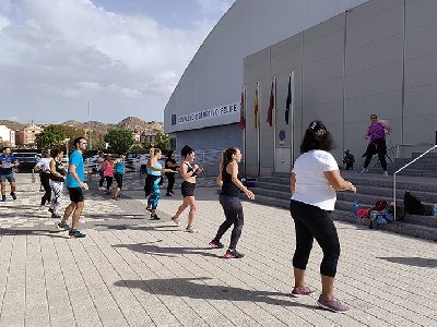 La travesa de montaa, el II Almirez Zarcilla Bike y los trofeos de ftbol, pdel y petanca centran la programacin de este fin de semana.