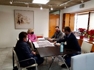 El alcalde de Lorca se rene con representantes de la Plataforma por la Lnea de Alta Tensin Hinojar - guilas