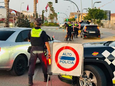 La Polic�a Local de Lorca detiene a siete personas y refuerza los controles en barrios y pedan�as