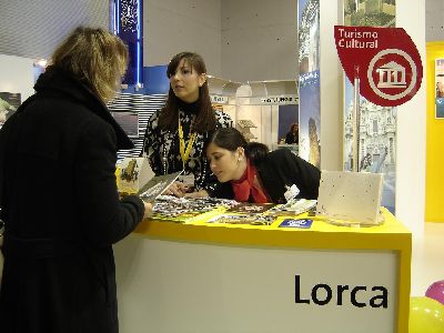 Lorca sigue promocionando sus albergues y casas rurales en la segunda jornada de la VI Edicin de Intur (Valladolid)