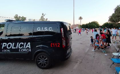 La Polica Local interpone varias sanciones por transporte ilegal de personas y venta ambulante de alcohol