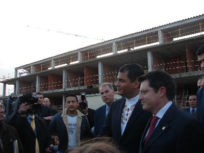 El Presidente ecuatoriano, Rafael Correa inaugura en Lorca la Plaza Repblica del Ecuador.