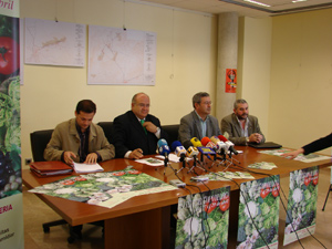 El Ayuntamiento crea una feria para promocionar los productos de la huerta lorquina, a travs de degustaciones y  venta directa al consumidor