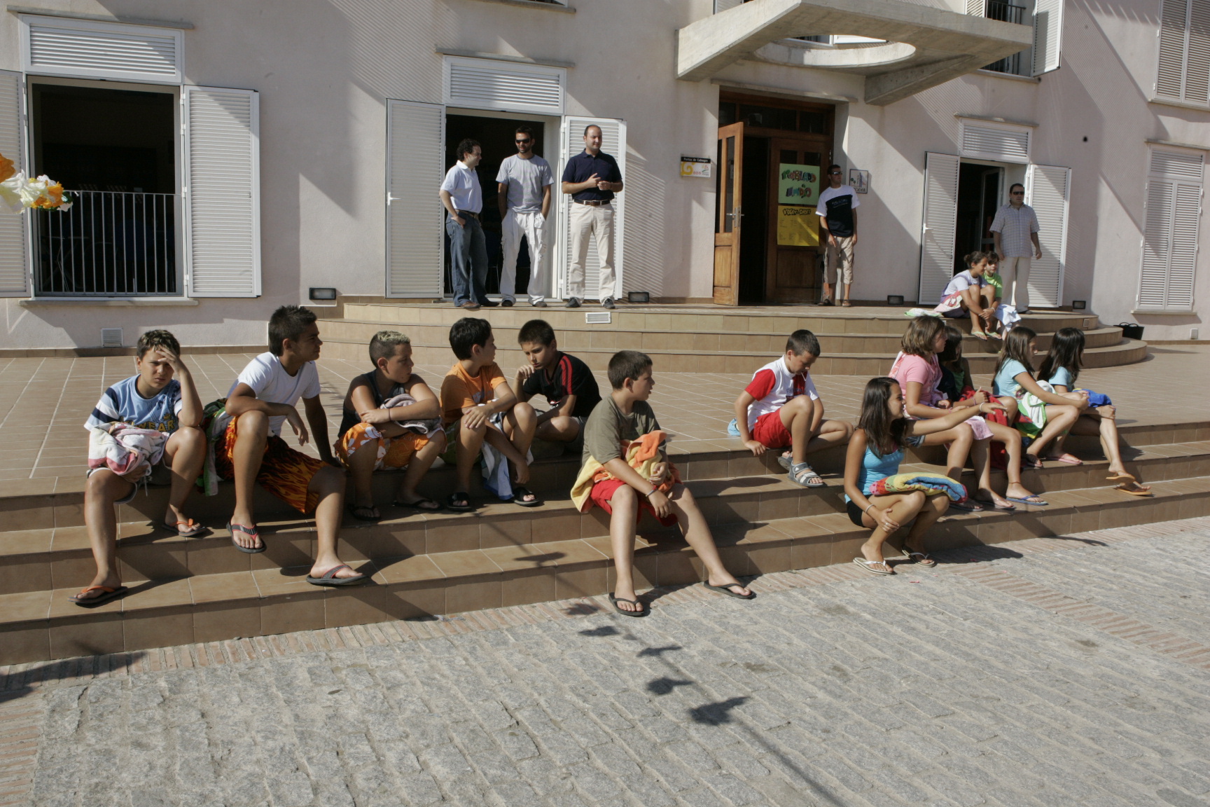 Un centenar nios lorquinos participan en los dos campamentos de verano en los albergues municipales