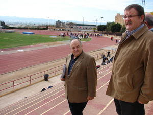 La primera fase de las obras de adecuacin del complejo deportivo La Torrecilla concluyen con una inversin cercana a los 358.000 euros