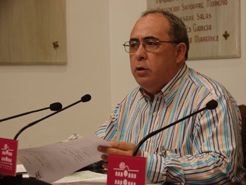 Familias afectadas por el terremoto de 2005 deciden permanecer en las casas modulares mientras se reparan sus viviendas