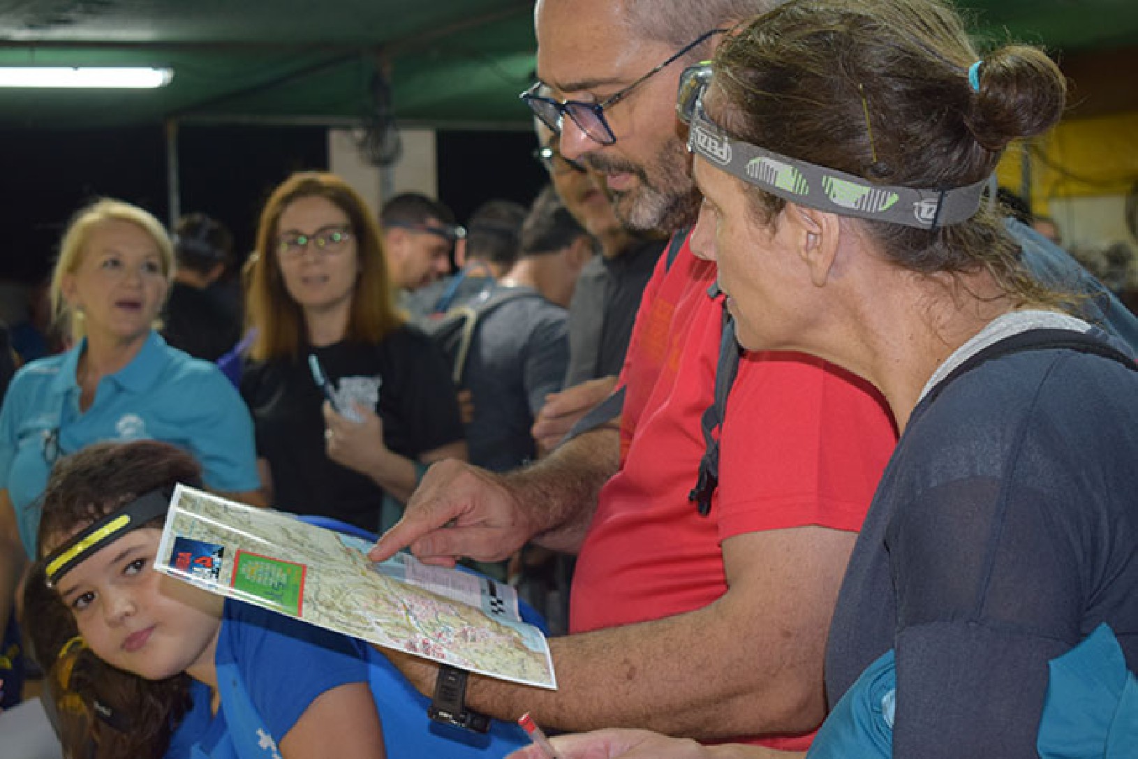 Penúltima semana de los JDG: Travesía Nocturna de Montaña, natación regional, esgrima, kárate, tiro con arco y fútbol sala